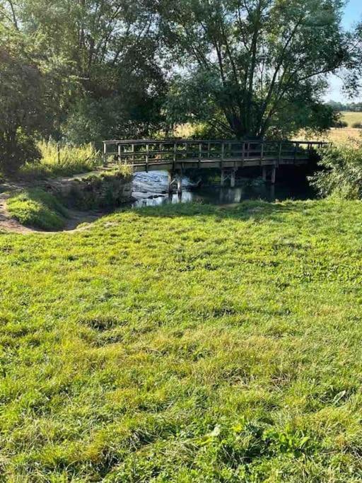 Masons Cottage, An Idyllic Retreat In An Area Of Outstanding Beauty, Close To Blenheim Palace, Oxford & The Cotswolds Stonesfield Экстерьер фото